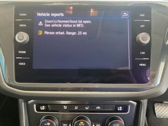 VOLKSWAGEN TIGUAN 2.0 TDI Match SUV 5dr Diesel DSG Euro 6 (s/s) (150 ps)