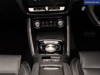 MG MG ZS 44.5kWh Exclusive SUV 5dr Electric Auto (143 ps)