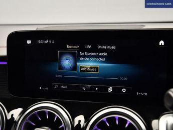 MERCEDES-BENZ EQB EQB 300 66.5kWh AMG Line SUV 5dr Electric Auto 4MATIC (228 ps)