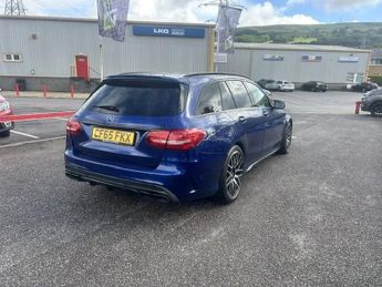MERCEDES-BENZ C-CLASS 4.0 C63 V8 BiTurbo AMG (Premium) Estate 5dr Petrol SpdS MCT Euro