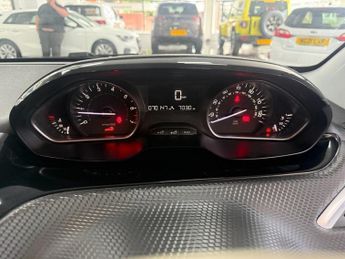 PEUGEOT 208 1.2 PureTech Active Hatchback 5dr Petrol Manual Euro 6 (s/s) (82