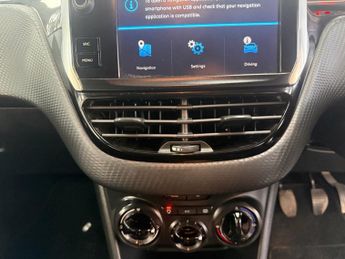 PEUGEOT 208 1.2 PureTech Active Hatchback 5dr Petrol Manual Euro 6 (s/s) (82