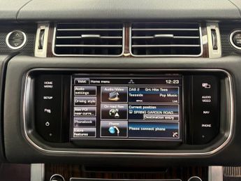 LAND ROVER RANGE ROVER 4.4 SD V8 Vogue SE SUV 5dr Diesel Auto 4WD Euro 5 (339 ps)