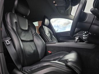 VOLVO XC60 2.0 D4 Inscription SUV 5dr Diesel Auto AWD Euro 6 (s/s) (190 ps)
