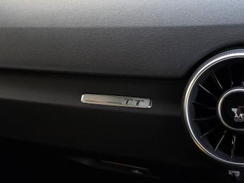 AUDI TT 2.0 TFSI S line Coupe 3dr Petrol S Tronic Euro 6 (s/s) (230 ps)