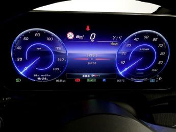 MERCEDES-BENZ EQE EQE 300 89kWh AMG Line (Premium) Saloon 4dr Electric Auto (245 p