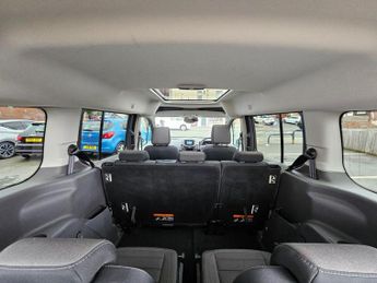 FORD GRAND TOURNEO CONNECT 1.5 EcoBlue Titanium MPV 5dr Diesel Auto Euro 6 (s/s) (120 ps)
