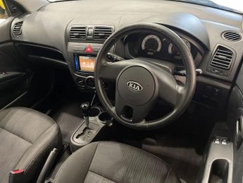 KIA PICANTO 1.1 Strike Hatchback 5dr Petrol Automatic (137 g/km, 64 bhp)