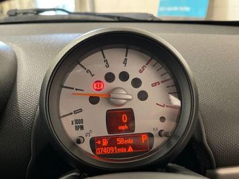 MINI COUNTRYMAN 2.0 Cooper D SUV 5dr Diesel Auto ALL4 Euro 5 (112 ps)