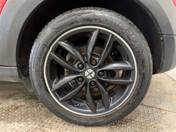 MINI COUNTRYMAN 2.0 Cooper D SUV 5dr Diesel Auto ALL4 Euro 5 (112 ps)