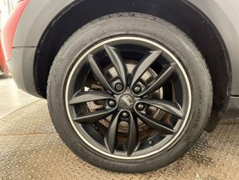 MINI COUNTRYMAN 2.0 Cooper D SUV 5dr Diesel Auto ALL4 Euro 5 (112 ps)