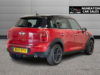 MINI COUNTRYMAN 2.0 Cooper D SUV 5dr Diesel Auto ALL4 Euro 5 (112 ps)