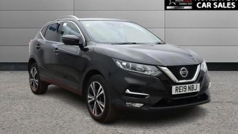 Nissan Qashqai 1.3 DIG-T N-Connecta SUV 5dr Petrol Manual Euro 6 (s/s) (140 ps)
