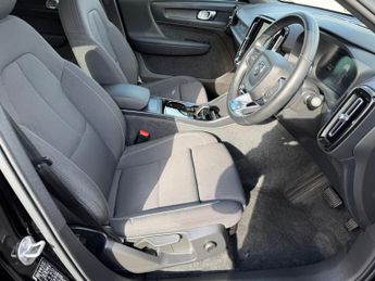 VOLVO C40 Recharge 69kWh Core SUV 5dr Electric Auto (231 ps)