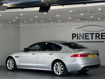 JAGUAR XF 2.0d R-Sport Saloon 4dr Diesel Auto Euro 6 (s/s) (180 ps)