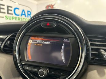 MINI CONVERTIBLE 1.5 Cooper Convertible 2dr Petrol Manual Euro 6 (s/s) (136 ps)