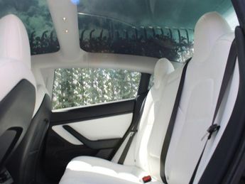 TESLA Model 3 (Dual Motor) Performance Saloon 4dr Electric Auto 4WDE (Performa
