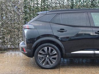 PEUGEOT E-2008 50kWh GT Premium SUV 5dr Electric Auto (136 ps)