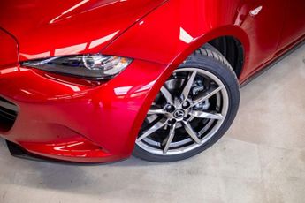 MAZDA MX-5 RF 2.0 SKYACTIV-G Exclusive-Line Convertible 2dr Petrol Auto Euro 6