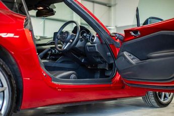 MAZDA MX-5 RF 2.0 SKYACTIV-G Exclusive-Line Convertible 2dr Petrol Auto Euro 6