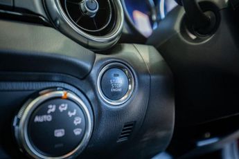 MAZDA MX-5 RF 2.0 SKYACTIV-G Exclusive-Line Convertible 2dr Petrol Auto Euro 6
