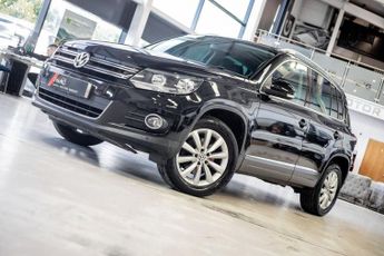VOLKSWAGEN TIGUAN 2.0 TDI BlueMotion Tech Match SUV 5dr Diesel DSG 4WD Euro 5 (s/s