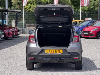 RENAULT CAPTUR 1.6 E-TECH Rive Gauche SE Hybrid 5dr - ONE OWNER