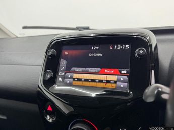 CITROEN C1 1.0 VTi Flair Hatchback 5dr Petrol Manual Euro 6 (s/s) (72 ps)
