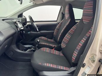 CITROEN C1 1.0 VTi Flair Hatchback 5dr Petrol Manual Euro 6 (s/s) (72 ps)