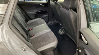 VOLKSWAGEN ID.4 Pure 52kWh Life SUV 5dr Electric Auto (148 ps)