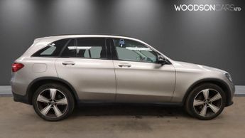 MERCEDES-BENZ GLC 2.0 GLC250 Urban Edition SUV 5dr Petrol G-Tronic+ 4MATIC Euro 6 