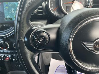 MINI CONVERTIBLE 1.5 Cooper D Convertible 2dr Diesel Auto Euro 6 (s/s) (116 ps)