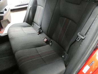 TOYOTA C-HR 1.8 VVT-h GR SPORT SUV 5dr Petrol Hybrid CVT Euro 6 (s/s) (122 p