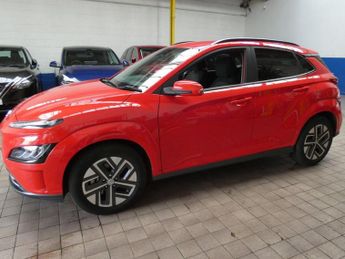 HYUNDAI KONA 64kWh Premium SUV 5dr Electric Auto (10.5kW Charger) (204 ps)