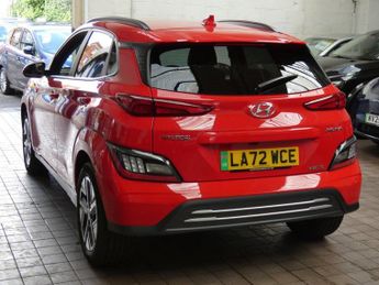 HYUNDAI KONA 64kWh Premium SUV 5dr Electric Auto (10.5kW Charger) (204 ps)