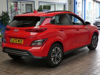 HYUNDAI KONA 64kWh Premium SUV 5dr Electric Auto (10.5kW Charger) (204 ps)