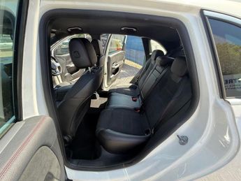 MERCEDES-BENZ B-CLASS 1.3 B180 AMG Line MPV 5dr Petrol 7G-DCT Euro 6 (s/s) (136 ps)