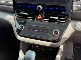 HYUNDAI IONIQ 1.6 h-GDi Premium SE Hatchback 5dr Petrol Hybrid DCT Euro 6 (s/s