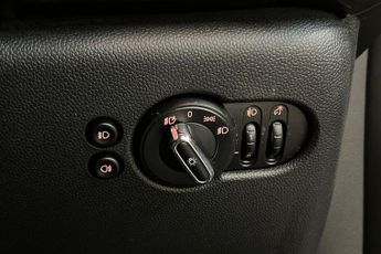 MINI HATCH 1.5 Cooper Sport Hatchback 3dr Petrol Steptronic Euro 6 (s/s) (1
