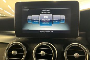 MERCEDES-BENZ GLC 3.0 GLC350d V6 AMG Line (Premium Plus) SUV 5dr Diesel G-Tronic 4