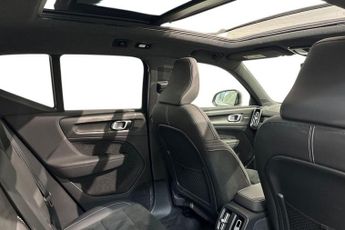 VOLVO XC40 Recharge 69kWh Ultimate SUV 5dr Electric Auto (231 ps) Panoramic