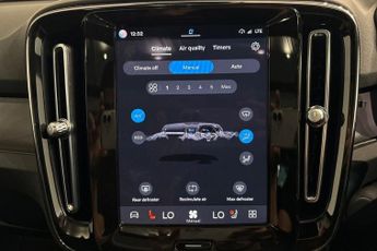 VOLVO XC40 Recharge 69kWh Ultimate SUV 5dr Electric Auto (231 ps) Panoramic
