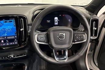 VOLVO XC40 Recharge 69kWh Ultimate SUV 5dr Electric Auto (231 ps) Panoramic