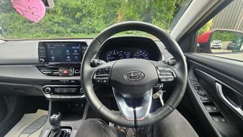 HYUNDAI I30 1.0 T-GDi MHEV SE Connect Hatchback 5dr Petrol Hybrid DCT Euro 6