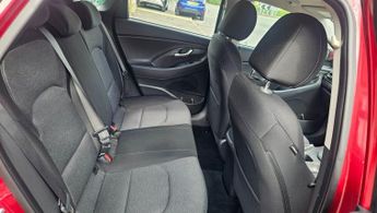 HYUNDAI I30 1.0 T-GDi MHEV SE Connect Hatchback 5dr Petrol Hybrid DCT Euro 6