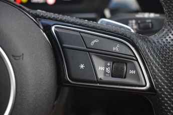 AUDI A3 1.5 TFSI 35 Black Edition Sportback 5dr Petrol S Tronic Euro 6 (