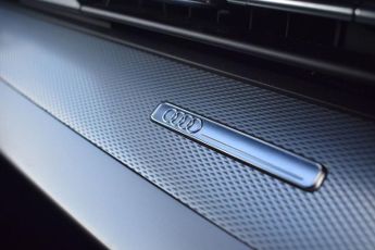 AUDI A3 1.5 TFSI 35 Black Edition Sportback 5dr Petrol S Tronic Euro 6 (