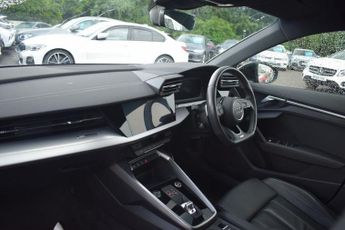 AUDI A3 1.5 TFSI 35 Black Edition Sportback 5dr Petrol S Tronic Euro 6 (