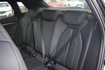 AUDI A3 1.5 TFSI 35 Black Edition Sportback 5dr Petrol S Tronic Euro 6 (