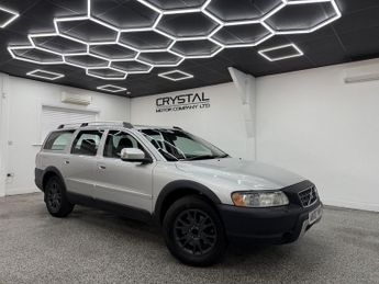 Volvo XC70 2.4 D5 SE Lux Estate 5dr Diesel Geartronic AWD (224 g/km, 182 bh